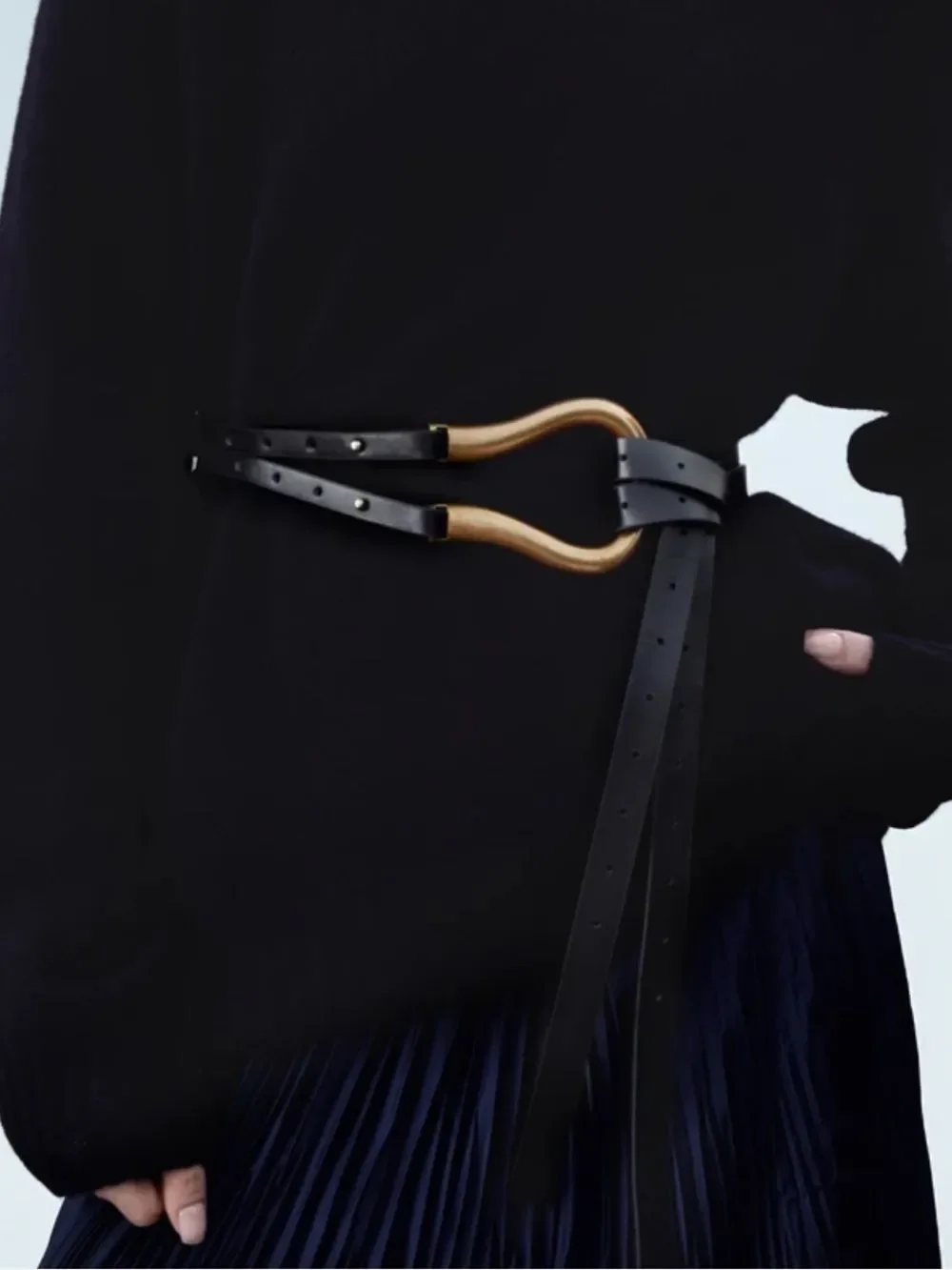 Gold buckle belt S1419
